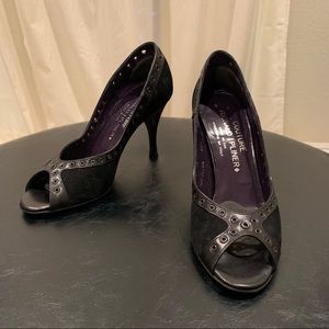 Donald J Pliner Couture “Zelma” Peep Toe Heels